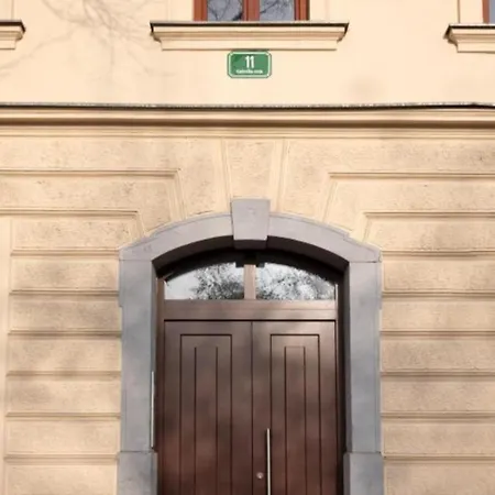 Karlovska Old Town * Lublana
